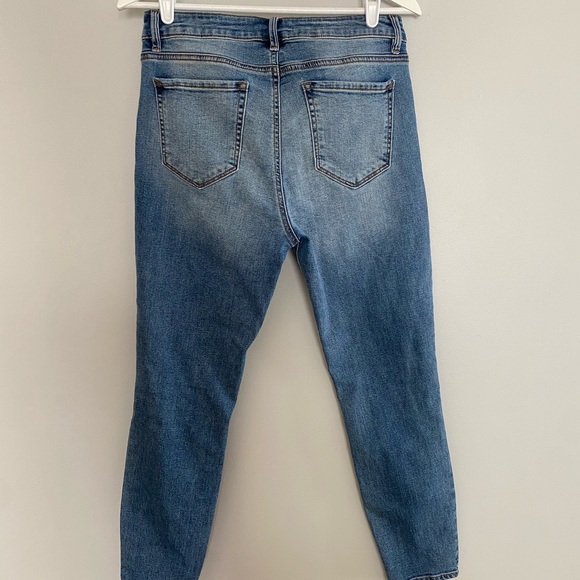 Carly Jean Los Angeles  Jeans - Picture 4 of 5